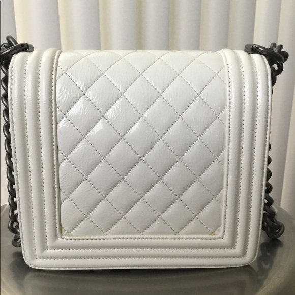 RARE CHANEL Boy square white patent bag - Picture 2 of 14